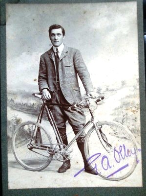 Anerley’s Bank Olleydays!